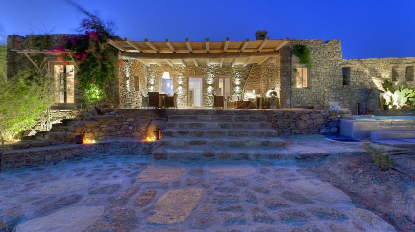 Chic Stone-Villa in Plintri, Mykonos