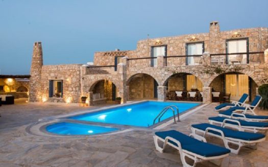 Villa with Unrivaled Views in Mykonos