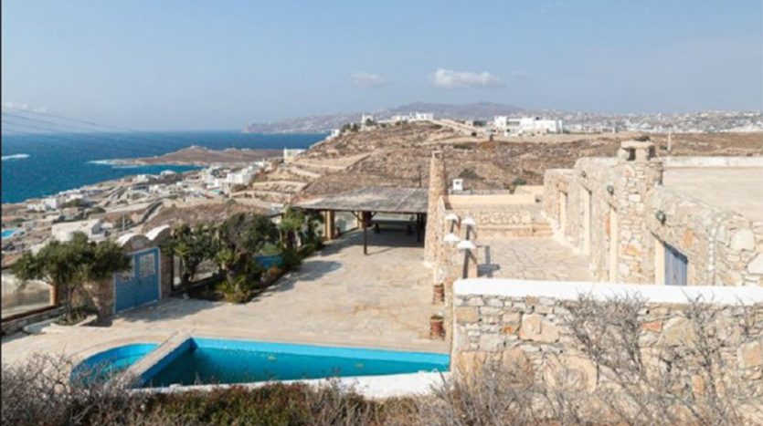 Villa with Unrivaled Views in Mykonos