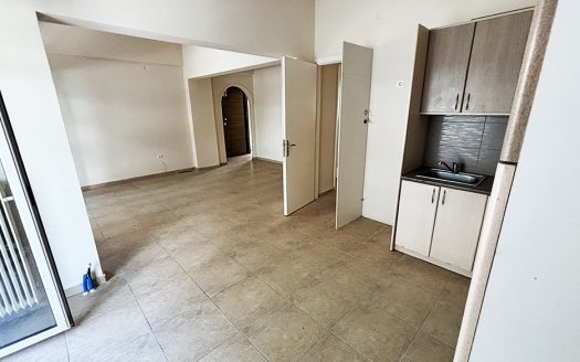 Two-Bedroom Apartment in Neapoli, Exarcheia