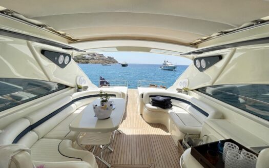 VENUS | 3 Cabins | 6 Guests | 19.81m