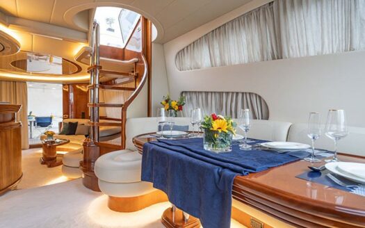 ESTIA ZEUS | 4 Cabins | 8 Guests | 22.65m