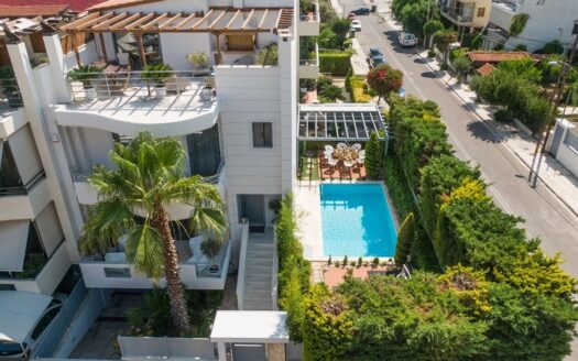 Stunning Renovated Villa in Glyfada