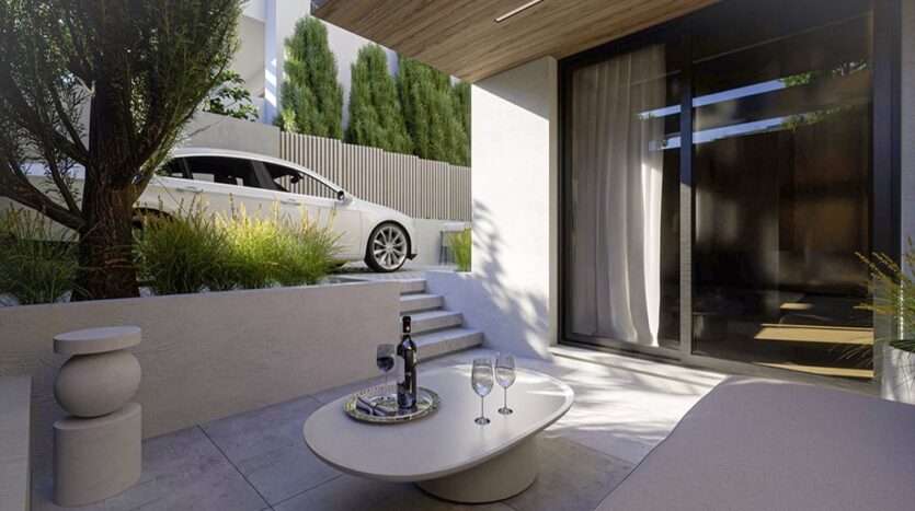 Golden Visa: Seascape View Apartments in Alimos