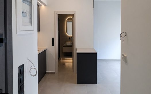 Golden Visa | Fully Renovated 5th Floor Residence