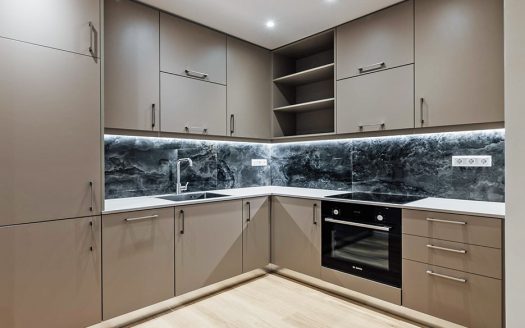 Affordable & Unique: Fully Renovated Apartment in Pagrati