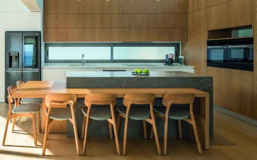 Luxury Coastal Living in Varkiza