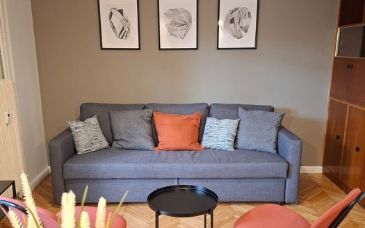 Renovated 2-Bedroom Apartment in Zografou