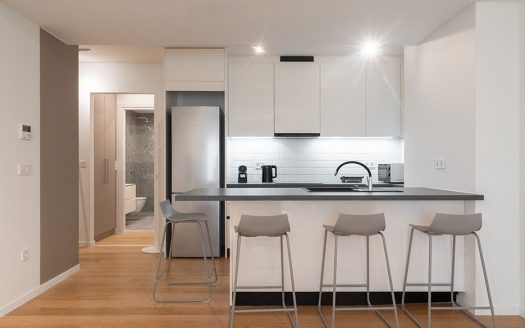 Luxury Renovated 2-Bedroom Residence in Psyrri