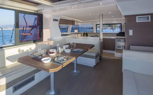 PASPARTU | 4 Cabins | 10 Guests | 12.12m