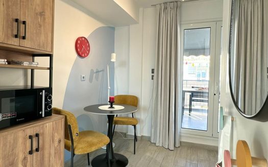 20m² Ideal Investment: Furnished Studio in Central Kypseli