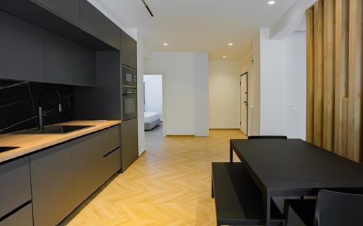 Fully Renovated 3rd-Floor Apartment with Lycabettus View in Pagrati